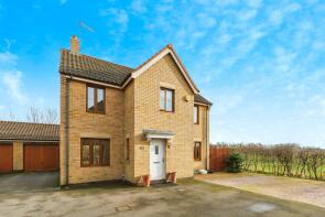 41, Normangate, Peterborough PE5 7BF