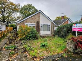 92, Moot Gardens, Salisbury SP5 3LF