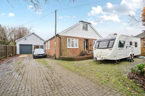 8 Heritage, Station Approach, Four Marks, Alton GU34 5HN