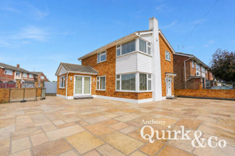 Furtherwick Road, Canvey Island, SS8