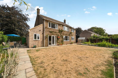 Cricklade Road, Highworth, Swindon, SN6