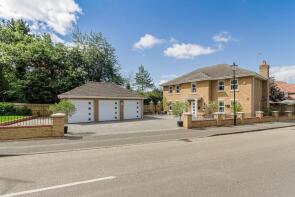 1, Turnberry Lane, Northampton NN4 0PA