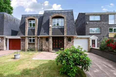 Acacia Road, Staines, Surrey, TW18