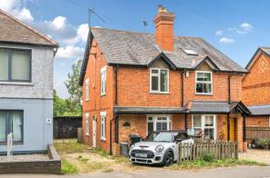 5, Reading Road, Hook RG27 0RP