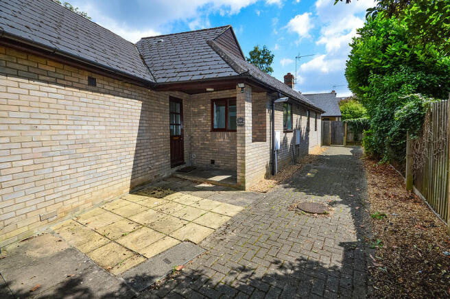 15A Saxon Road fr...