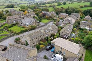 2 Holtburn, Draughton Hall Farm, Low Lane, Draughton, Skipton BD23 6EB