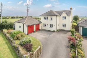 Merryfield, Roborough EX19 8TB