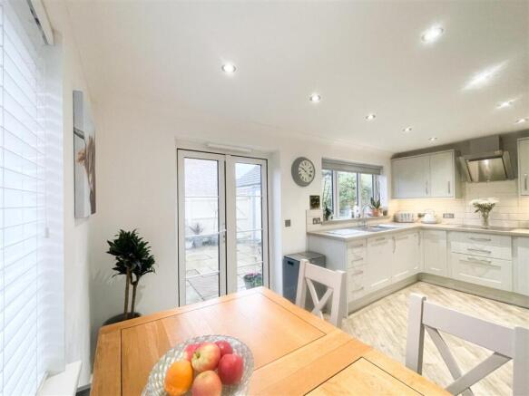 Kitchen / Diner