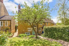 1, The Row, Banbury OX17 1BH