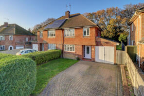 5, The Lawns, High Wycombe HP10 8BH