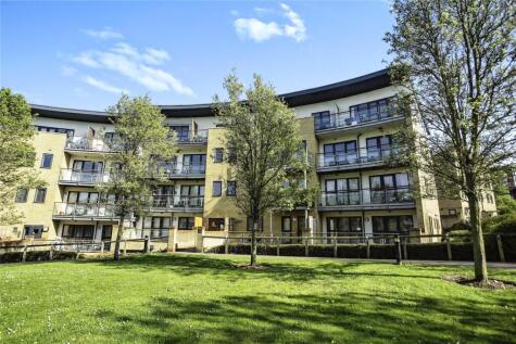Redwing Crescent, Waterstone Way, Greenhithe, Kent, DA9