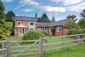 Tanlan, Kews Lane, Newent GL18 1GH