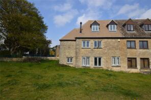 Far Bearpools, Bear Hill To The Butts, Rodborough Common, Stroud GL5 5BU