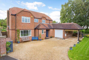 Freshfield, Beckhampton, Marlborough SN8 1QJ