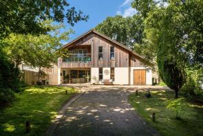 Squirrels Rest, Youngwoods Way, Alverstone Garden Village, Sandown PO36 0HE