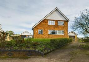 Sutton Rise, Wash Lane, Aslacton NR15 2JR