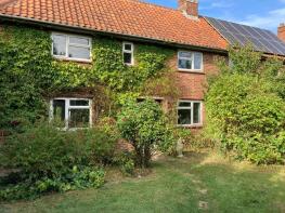 5, Greenside Cottages, The Street, Harleston IP20 0PN