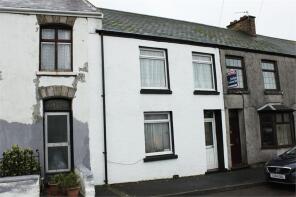 16, Maes Yr Eglwys, Llansaint, Kidwelly SA17 5JE