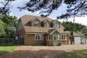 27, Downton Lane, Lymington SO41 0LG
