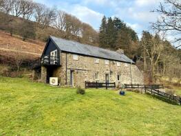 Bwlchgorllwyn Uchaf, Abergwesyn, Llanwrtyd Wells LD5 4TP