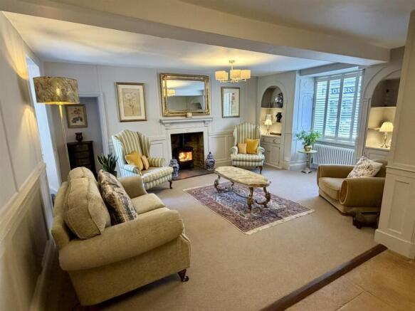 Drawing Room.JPEG
