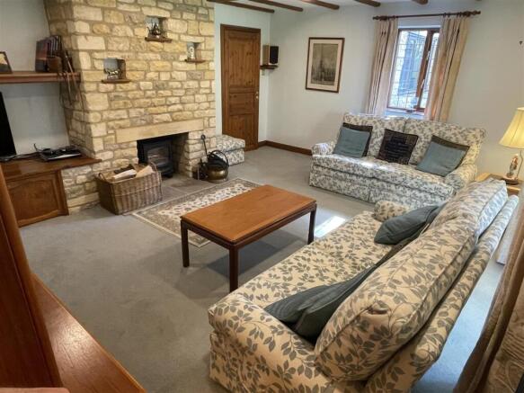 sitting room.JPG