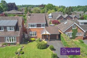 4, Hillside Close, Fulford, Stoke-on-trent ST11 9RU