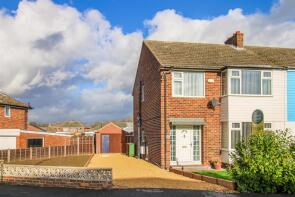 10, Deneside, Ossett WF5 8EA