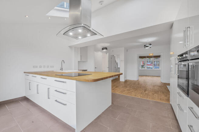 Fitted Kitchen/Diner/Lounge