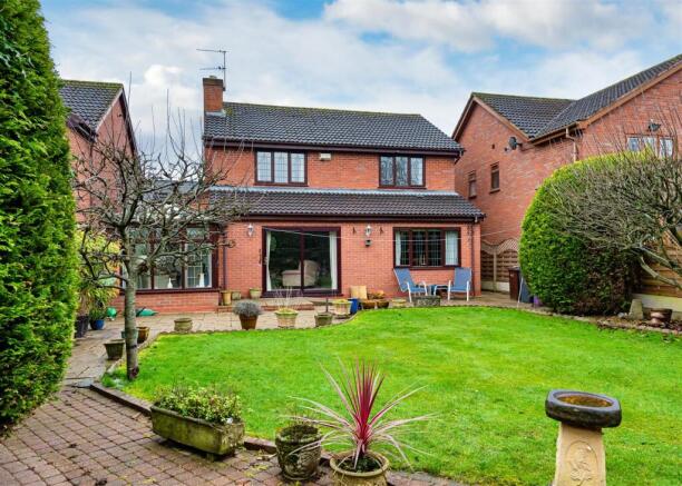 3 Cranmere Court-rear.jpg