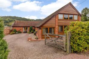 Bramble Barn, Byefields Road, Malvern WR13 5ES