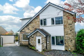 15, Savile Close, Clifton, Brighouse HD6 4JW