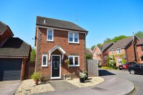 49, Farleys Way, Rye TN31 6PZ
