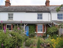 3 Saffron Cottage, Sunnyside Cottages, High Street, Wallcrouch TN5 7JL