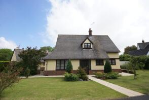 4, Milton Meadows, Milton, Tenby SA70 8PL