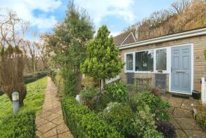 16, Fernhill Heights, Fernhill, Bridport DT6 6AU