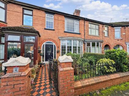 Circular Road, Prestwich, M25