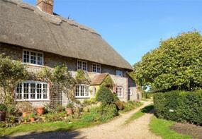 Kesters House, The Street, Pulborough RH20 1PA