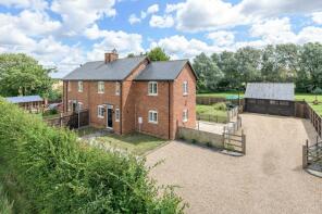 2, Ducksworth Farm Cottages, West End, Bedford MK43 8SU
