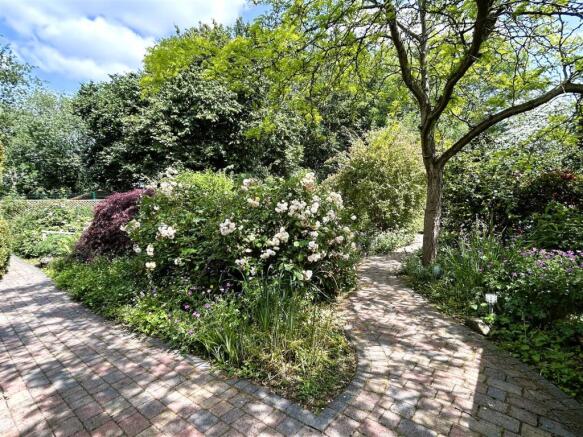 garden.JPG