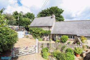 The Long Barn, Honiton Road, Churchinford, Taunton TA3 7RF
