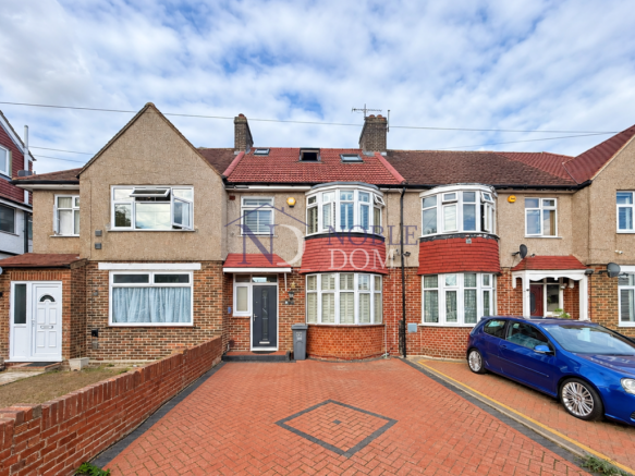 4 BEDROOM 2 BATHROOM TERRACED HOUSE IN HOUNSLOW