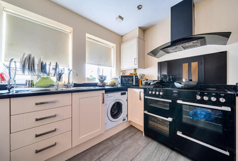 Goods Station Road, Tunbridge Wells, Kent, TN1