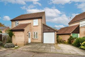 6, Moorescroft, Brentwood CM15 0XF