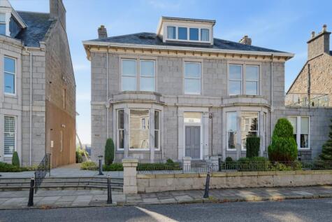 Great Western Road, The West End, Aberdeen, AB10