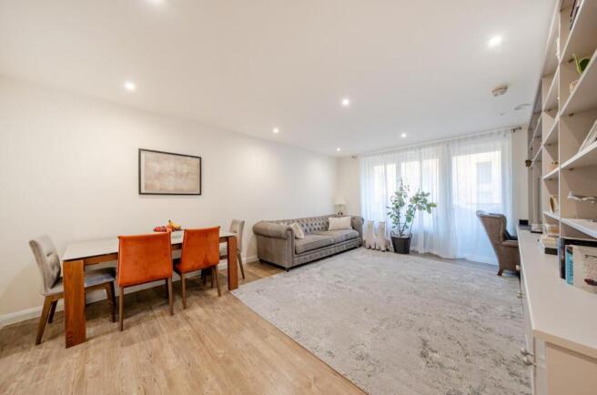 Davidson Frost-Wellings, DFW, Welford Court, Edgwa