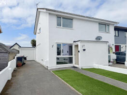 34, Stanley Avenue, Valley, Holyhead LL65 3BD