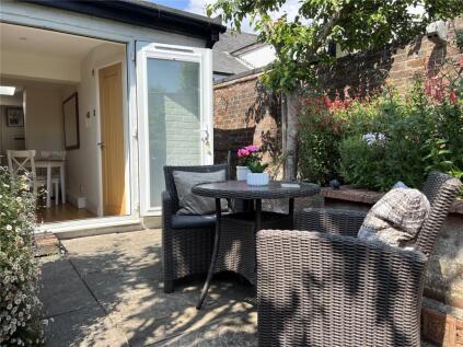 Station Street, Lymington, Hampshire, SO41