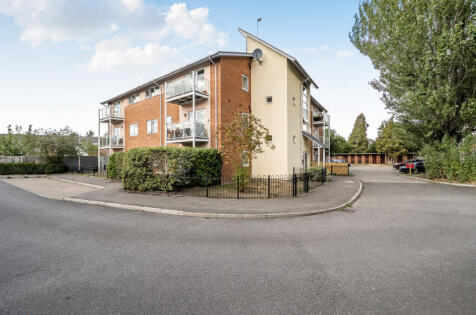 7 Cotes Place, Windsor