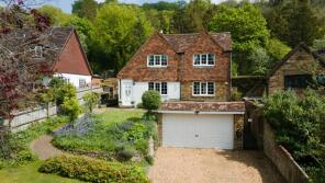 Thorley, Westfields, Princes Risborough HP27 0LH